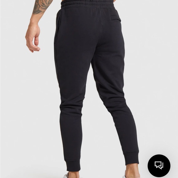 GYMSHARK men’s crest joggers - Picture 2 of 8